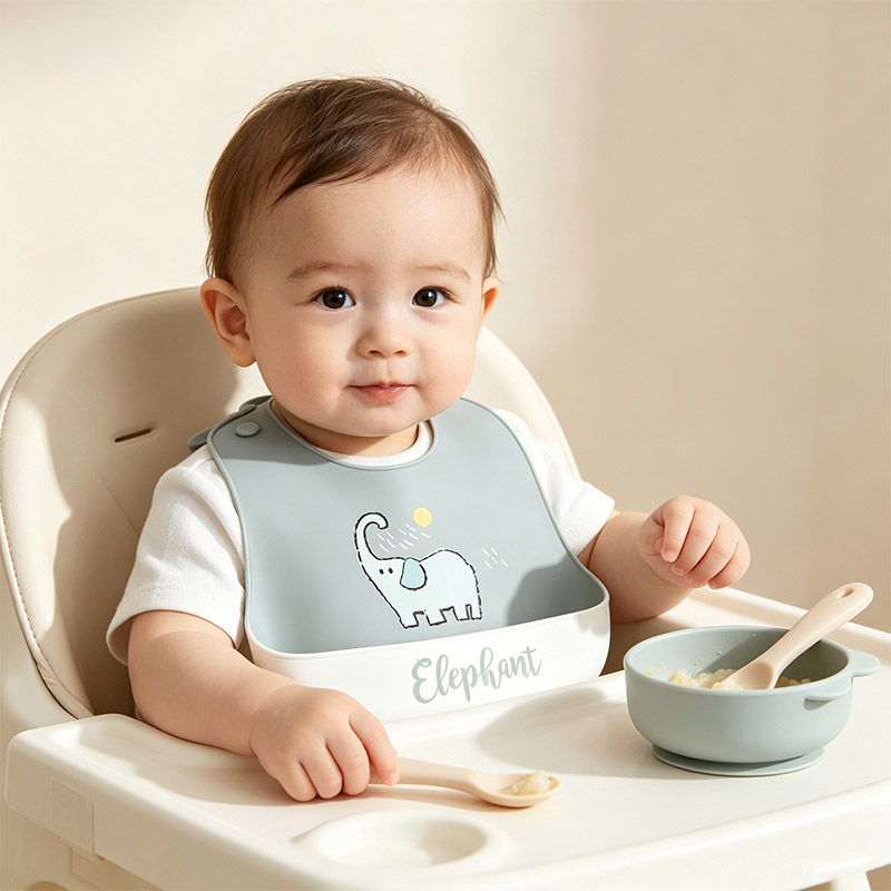 Baby Silicone Feeding Bibs Car - đánh giá và giá Baby Food Year Old